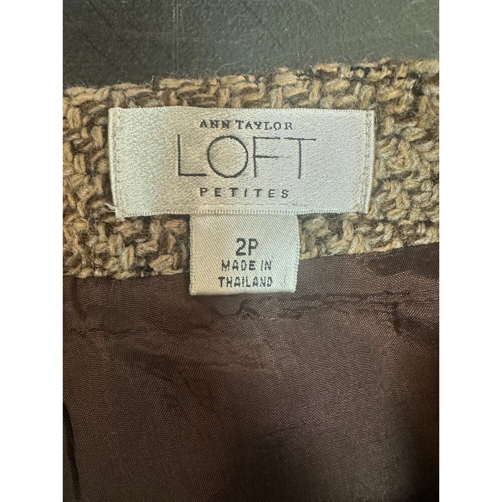 Ann Taylor Loft Wool Blend Skirt with Floral Ruffle 2Petite - Picture 8 of 8